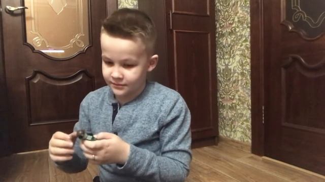 Распаковка игрушки Куб Roblox Series 7 смотреть онлайн