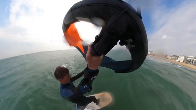 Testing the Cabrinha H-Series 1000 Code 50  Crosswing X3