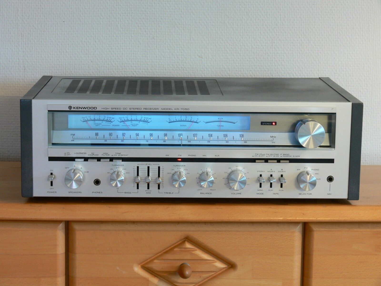 Kenwood KR 7050 DC Vintage Stereo Receiver, Classic, Excellent-ЯПОНИЯ-1979 ГОД.