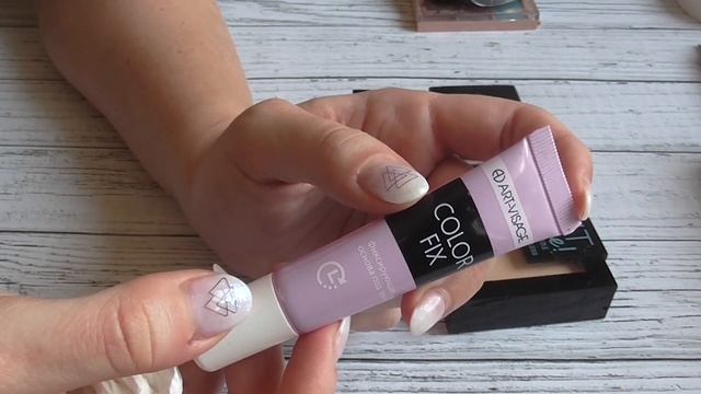 РАЗБИРАЕМ КОСМЕТИЧКУ/ЧЕМ Я КРАШУСЬ НА ДАЧЕ смотреть онлайн