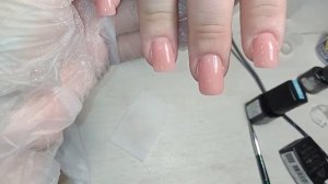 Наращивание ногтей полигелем и гелем.