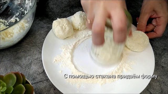 Самые нежные, ТВОРОЖНЫЕ СЫРНИКИ за 5 минут. Вкусный и полезный завтрак #рецепты #сырникиизтворога