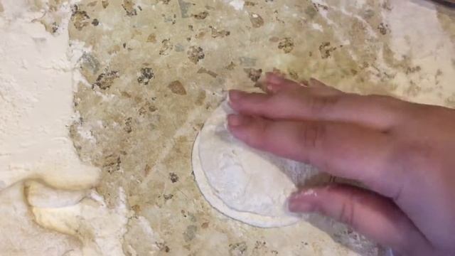 Пончики с джемом: рецепт Foodman.club смотреть онлайн