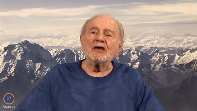 Вдохновение Бхагавадгиты. Часть 23. Как достигнуть состояния без дыхания. Свами Криянанда смотреть онлайн