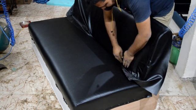 How to Make an Office Leather Sofa for a Low Price | Leather sofa make | Leather sofa making proces смотреть онлайн