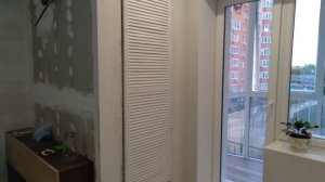 Спрятал радиаторы на кухне за экраном