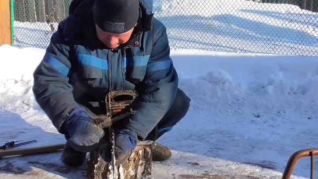 Как нельзя колоть дрова топором зимой пилить пилой Бажениты смотреть онлайн
