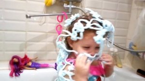 Играем в ванной с краской и пеной BAFFY!!!!!