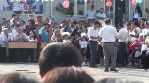 Школа 7 города Наманган первый звонок 2010 года