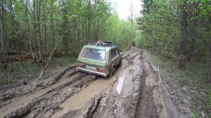 Нивы и Уазы в поисках Off-road. Покатушка 4х4 выходного дня