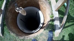 копали колодец и попали на плывун