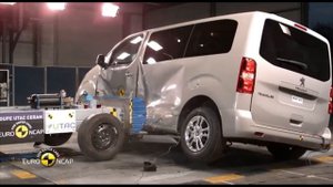 Peugeot Traveller - Crash Tests 2015 | AutoMotoTV