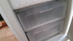 Холодильник " Индезит" цена 9500р