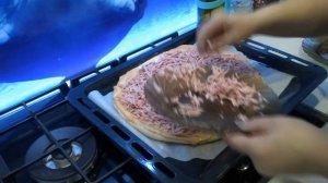 ПРОСТО ВКУСНАЯ ПИЦЦА. ДОМАШНЯЯ ПИЦЦА. ПИЦЦА В ДУХОВКЕ. ХВАТИТ ВСЕЙ СЕМЬЕ!