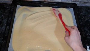 Быстрый рулет на кефире.(повторный рецепт)