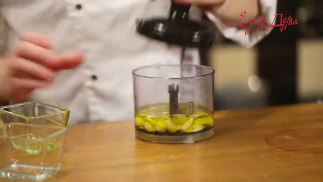 Как сделать чесночное масло.