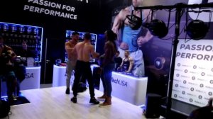 Sn Pro EXPO День 1. ЮЛИСИС Против ФАНАТОВ. Вортекс. Зарубы. Хайп.