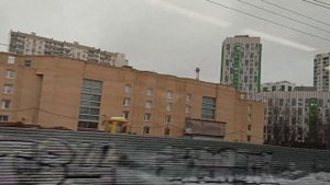Какая Москва? Первые впечатления! Подъезжаем на поезде к Москве ЖД Белорусский вокзал! Москва Росси