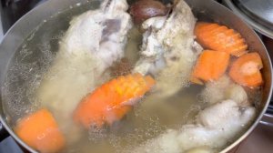 КУРИНАЯ ЯИЧНАЯ  ЛАПША