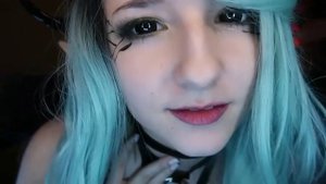 ASMR - Ангел сна с зелёными волосами в кожаном белье