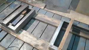 Сборка полурам минипогрузчика.