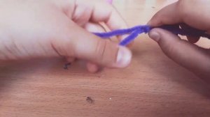 ,,Видео -урок." Как сделать стрекозу из синельной прооволки