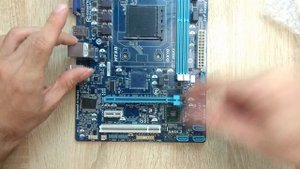 Радиоконструктор Gigabyte GA-78LMT-S2