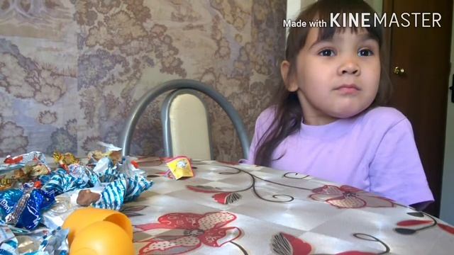 Настя Кравцова и сладости ? ?? можно ли детям много конфет есть? смотреть онлайн