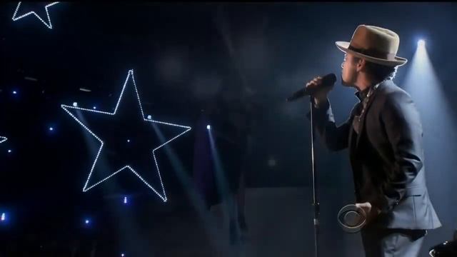 Victoria's Secret Fashion Show-Lily Donaldson All Walks смотреть онлайн