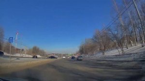 Traffic on the Tyumen city streets/Движение на автомобиле по улицам города Тюмени