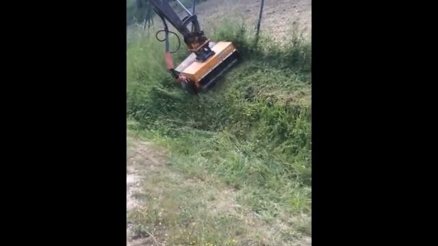 Новшество в применении мини-экскаваторов и экскаваторов-погрузчиков смотреть онлайн