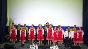 Народный самодеятельный вокальный  ансамбль Зоренька.mp4