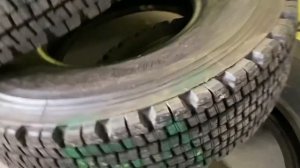 Грузовые шины на камаз 10.00r20 Bridgestone W970. Японские шины б/у. ☎️89219930017