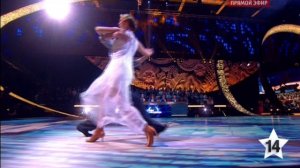 Шоу "Танцы со звездами". Катя Жаркова и Виталий Сурьма. Фокстрот