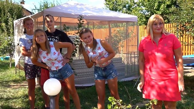 Футболка дружбы! Аня и Дарина больше не подруги!((
