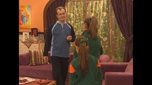 Tuğçe ve Dünya, Cem İçin Kapıştı 😁 - Sihirli Annem