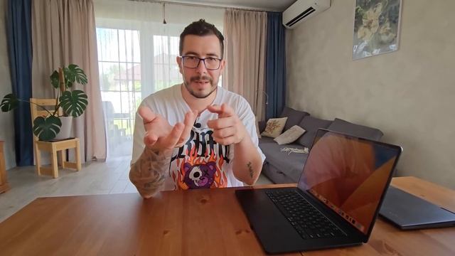 Первый в мире MacBook Air 15" | Apple смотреть онлайн