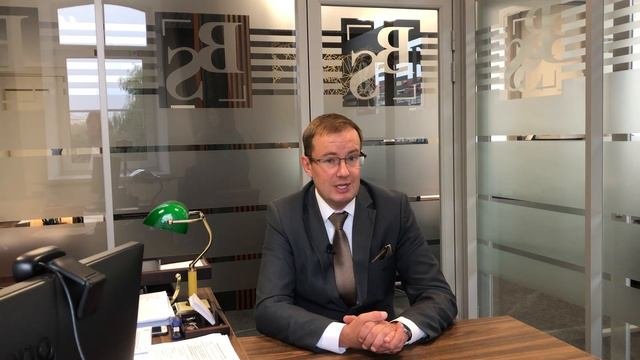 Расчет приостановления гарантийных сроков указываем в договоре