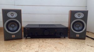 Pioneer A-109 + JBL Northridge E20