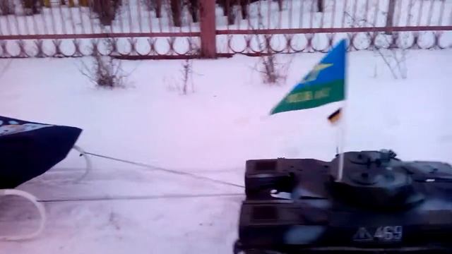 Прогулка на танке смотреть онлайн