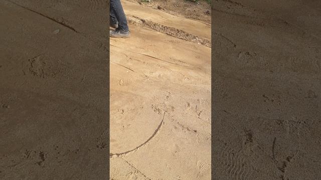 транбовка песок деля бетонная подушка для дома . смотреть онлайн