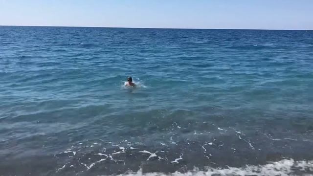 Купаемся в море до ноября / Тирренское море