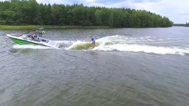 Wakesurf med Froggy Vattensport