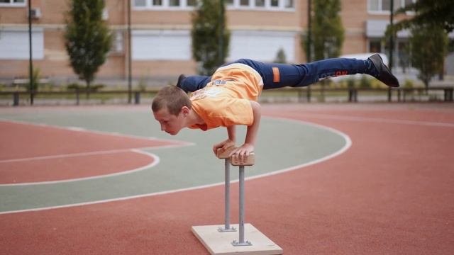 Літній Концерт 2023 - Простір талантів "КАРУСЕЛЬ" - Акробатика, молодша група, Філія Солоницівка смотреть онлайн