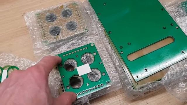 Фрезеровка и скрайбирование V-cut плат jlcpcb