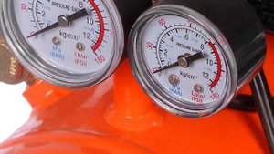 Масляный компрессор ВИХРЬ КМП-210 10