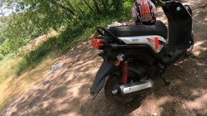 Китайский Скутер Yamaha BWS-2 replika 150cc (49) за 70 000 рублей новый мини-обзор в HD качестве...