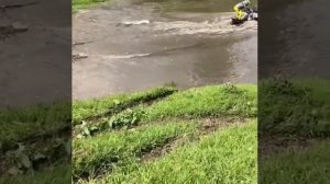 Polaris Sportsman 850 water crossing или как правильно преодолеть реку на квадроцикле Поларис