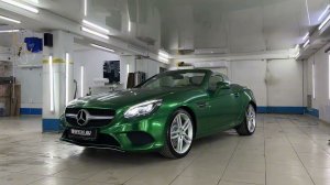 Mercedes-Benz SLC 200 — оклейка кузова с дверными проемами виниловой пленкой цвета Ruby Green