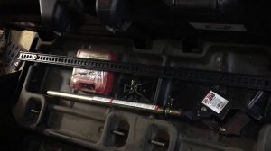 Куда положить хай джек в уаз патриот